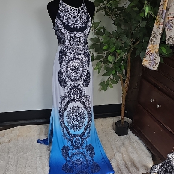 Fashion Nova Black and Blue Patterned Maxi Dress - Picture 1 of 6